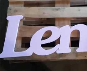 Sečenje plastike water jet